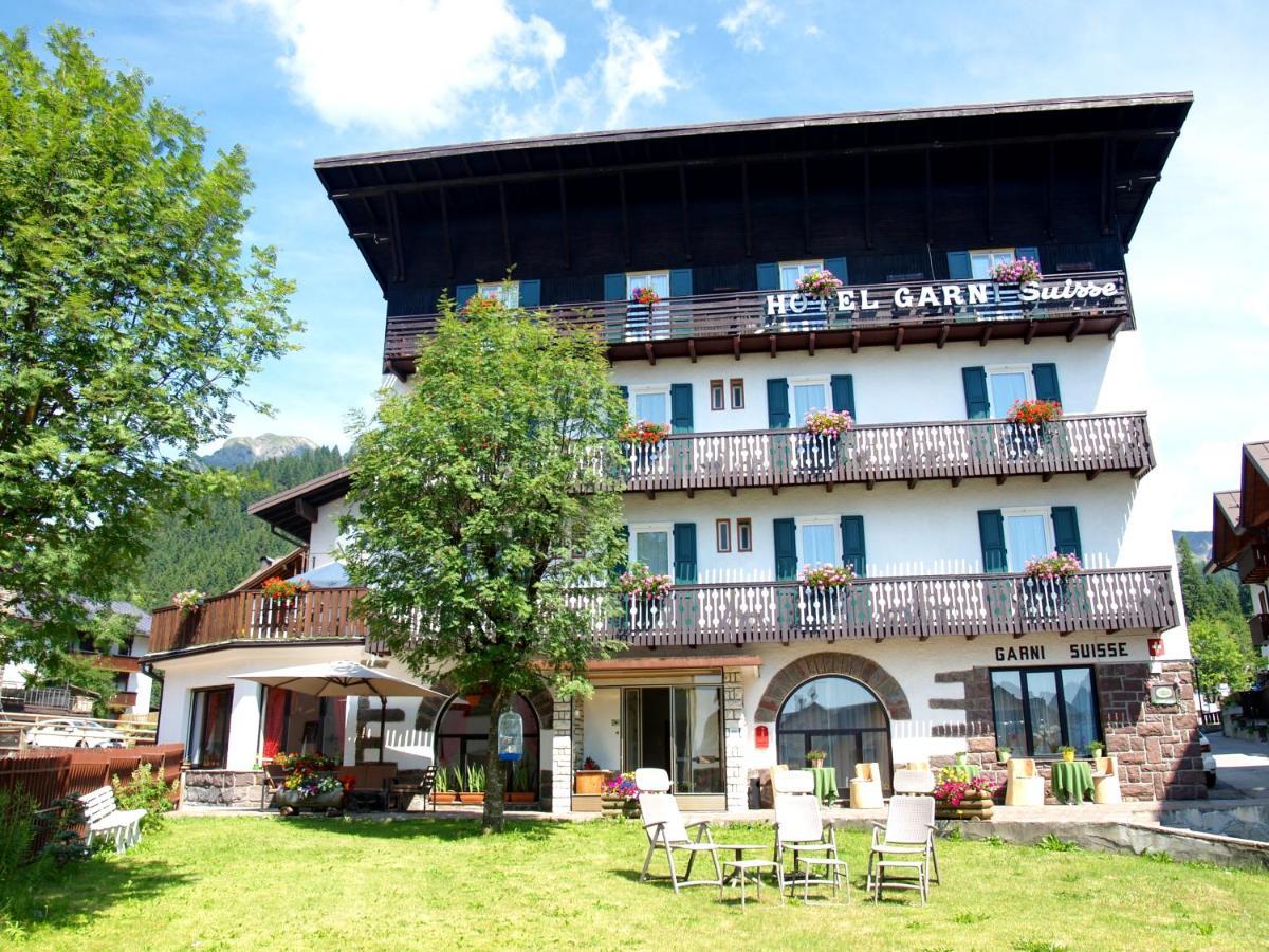 Hotel Garni Suisse San Martino Di Castrozza Exterior photo