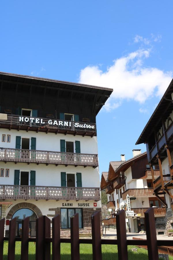 Hotel Garni Suisse San Martino Di Castrozza Exterior photo